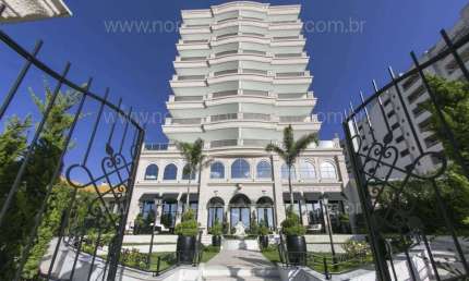 Apartamento à venda na Rua 115, 540, Canto da Praia, Itapema