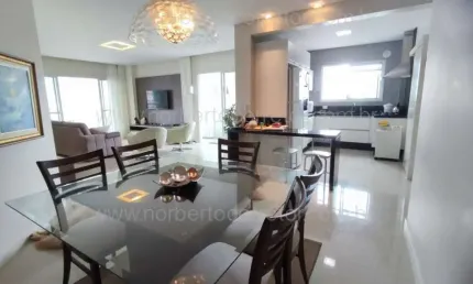 Apartamento à venda na Rua 258, 399, Meia Praia, Itapema