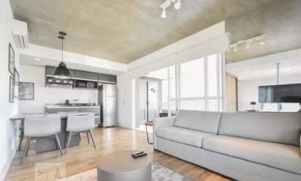 Studio no 20º andar mobiliado com 1 dormitório e 1 garagem