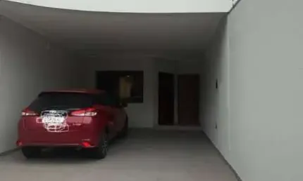 SOBRADO VILA CAMILÓPOLIS  4 DORMS. SENDO 2 SUÍTES, 4 VAGAS DE GARAGENS