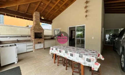 Maravilhosa casa à venda no bairro perequê-açu - um paraíso à sua espera!
