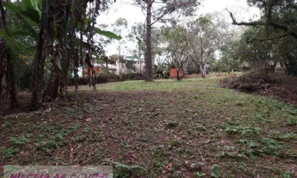 Terreno à venda na Rua das Figueiras, Chácaras Casemiro, Suzano