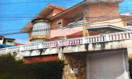 Casa para Venda em Mauá, Jardim Guapituba, 3 dormitórios, 1 suíte, 4 banheiros, 5 vagas