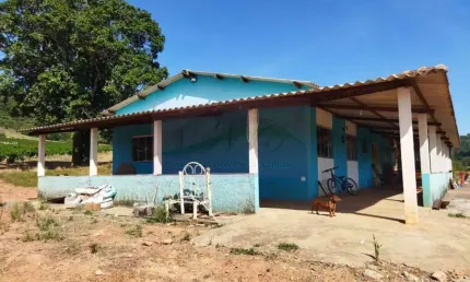 Sítio para Venda em São Sebastião do Paraíso, Rosentina Figueiredo, 2 dormitórios, 1 banheiro