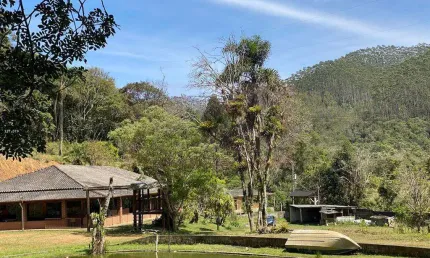 Chácara para Venda em Mogi das Cruzes, Jundiapeba, 6 dormitórios, 2 suítes, 2 banheiros, 10 vagas