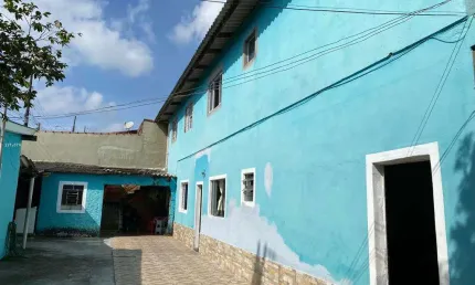 Sobrado para Venda em Suzano, vila rica, 4 dormitórios, 2 banheiros, 8 vagas