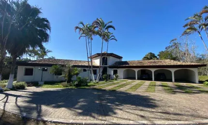 Sítio para Venda em Mogi das Cruzes, Taiaçupeba, 5 dormitórios, 5 suítes, 6 banheiros, 4 vagas