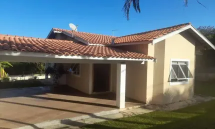 Casa para Venda em São Pedro, Jardim Botânico, 3 dormitórios, 2 suítes, 1 banheiro, 1 vaga