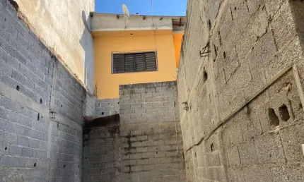 Casa para Venda em Suzano, Jardim São Luis, 1 dormitório, 1 banheiro, 2 vagas