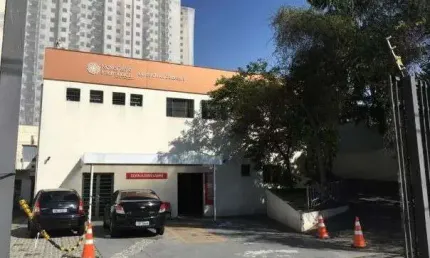 Prédio para alugar na Avenida Fábio Eduardo Ramos Esquivel, Centro, Diadema