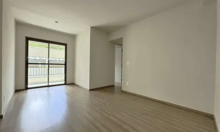 Apto de 2 Dormitórios, c/ sacada com churrasqueira - Gleba Palhano, Londrina, PR