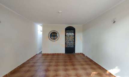 Casa Padrao com 3 Dormitorios em Santana - Aracatuba
