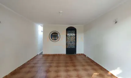Casa Padrao com 3 Dormitorios em Santana - Aracatuba