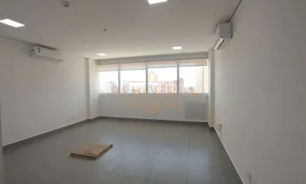 Sala comercial para alugar no CENTRO, Aracatuba - 2 banheiros, copa, garagem e escritorio