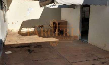 Casa com 3 quartos à venda no Presidente, Araçatuba 