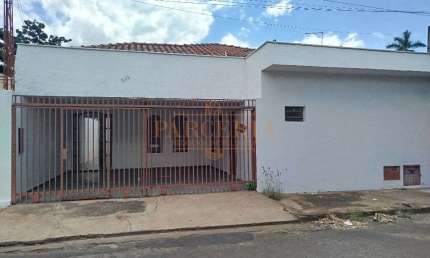 Casa de 3 dormitorios a venda em Sao Joaquim, Aracatuba