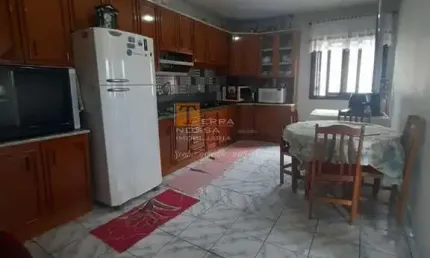 Casa com 3 quartos à venda na rua marcílio orestes tonet, 2702, salgado filho, caxias do sul por r$ 540.000