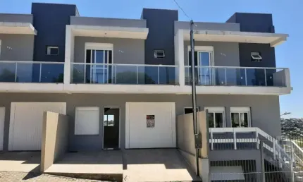 Casa com 3 quartos à venda na rua dionysio adami, 10, nossa senhora das graças, caxias do sul por r$ 410.000