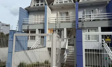 Casa com 3 quartos à venda na pedro padre piccoli, 354, vinhedos, caxias do sul por r$ 599.000