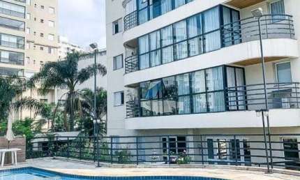 EXCELENTE APTO - 3 DORMITÓRIOS (1 SUITE) COM 3 VAGAS DE GARAGEM E DEPENDENCIAS DE EMPREGADA-FL52