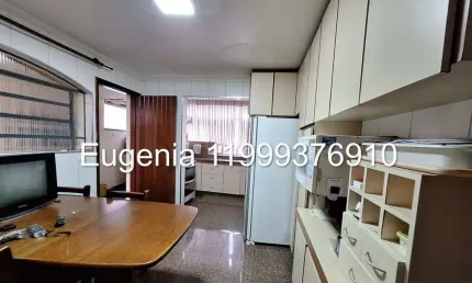 Sobrado Peri Peri: 220 metros, 3 dormitórios, 4 vagas