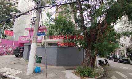 SOBRADO   DE ESQUINA COMERCIAL OU RESIDECIAL 3 QUARTOS 1 SUITE 4 VAGAS 4 BANHEIRO  FL55