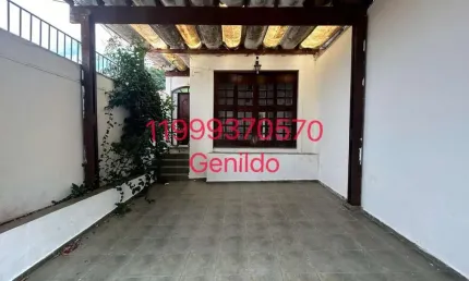 SOBRADO 3 QUARTOS 3 SUITES 2 VAGAS EDICULA PROXIMO DO METRO ACEITA PET FL55