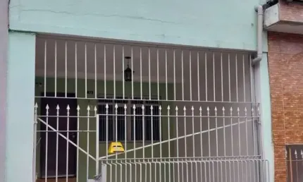 Casa em condomínio fechado com 2 quartos para alugar na Rua Vicente de Oliveira, 40, Vila Universitária, São Paulo