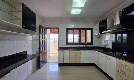 CASA CONDOMINIO VILA GOMES - 3 DORMITORIOS (1 SUITE) COM 3 VAGAS