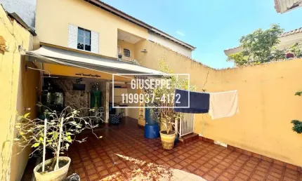 Sobrado a venda com 150 metros 3 quartos 2 vagas Butantã USP FL62