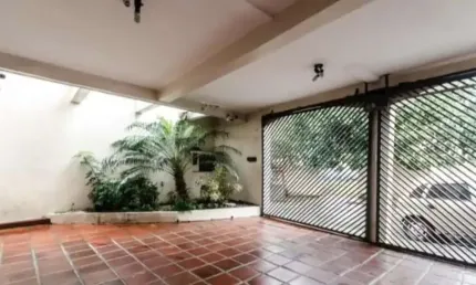 Casa em condomínio fechado com 4 quartos à venda na Rua Geremia Lunardelli, 300, Jardim Peri Peri, São Paulo
