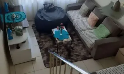 Vendo sobrado, com 3 dorms, sendo 1 suite, 2 vagas, quintal - FL22