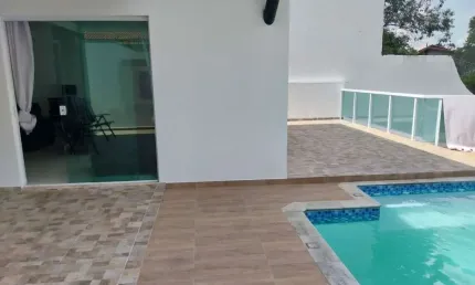 Casa Térrea Espetacular de 300m² com Piscina e Academia no Parque dos Príncipes. FL43