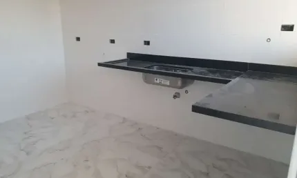 SOBRADO NOVO 3 QUARTOS; 1 SUÍTE, 4 VAGAS         FL21