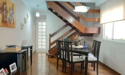 Vendo Sobrado em condomínio,  3 dorms, 1 suite, 2 vagas, churrasqueira, lazer completo - FL22