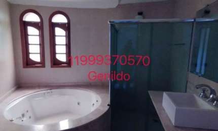 SOBRADO COM PISCINA 4 QUARTOS 1 SUITE MASTER 3 VAGAS  SALAO DE FESTA SALATV ACEITA PET CHURRASQUEIRA