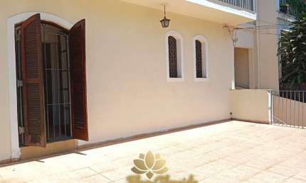 VENDA  SOBRADO 200m²  03 QUARTOS , 01 (SUÍTE)  03 BANHEIROS E DUAS VAGAS DE GARAGENS   FL 38