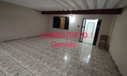CASA TERREA DO LADO DO METRO  COM 2 QUARTOS 3 VAGAS 2 BANHEIROS ACEITA PET  FL55