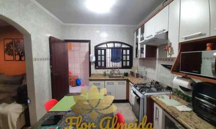 VENDA BUTANTA SOBRADO 78m² 02 DORMITÓRIOS, 01 SUÍTE E DUAS VAGAS - FL38