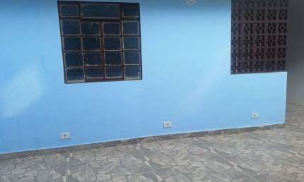 Butantã: Casa térrea aconchegante em condomínio, com 2 dormitórios e quintal.