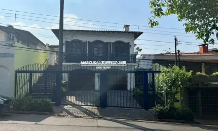 Linda casa na Vila Inah c/ 3 quartos; 1 suíte, 5 vagas. Do lado da estação Morumbi do metrô. FL23