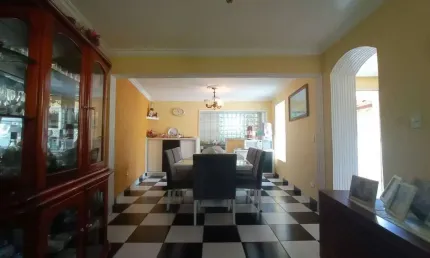 VENDA CHACARA 1000m²  10 VAGAS DE GARAGENS, OPORTUNIDADE !!! FL38