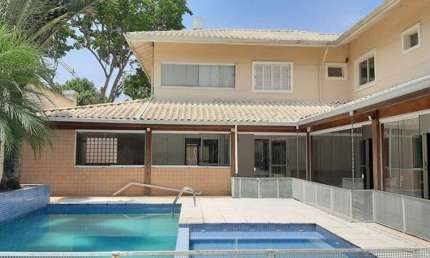 Vendo Lindo Sobrado em condomínio,  Parque dos Príncipes, 5 suítes, Piscina, quintal - FL22