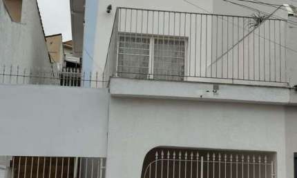 SOBRADO PARA ALUGAR - CIDADE DOS BANDEIRANTES - 3 dormitórios. FL56