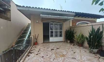 CASA TÉRREA NA VILA GOMES - PROXIMO  USP.          FL21