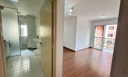 Apartamento próximo ao Metrô, 70 metros, 3 dormitórios FL34