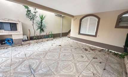Casa Térrea Assobradada, 125metros, 3 dormitórios FL34