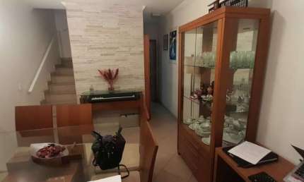Sobrado na Vila Pirajussara, 100m², 2 Suítes e 2 Vagas com Lazer Completo - FL12