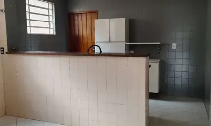 Casa com 3 quartos para alugar na Rua General Brasílio Taborda, 264, Jardim Bonfiglioli, São Paulo