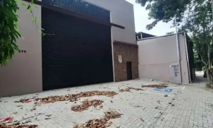 Barracão / Galpão / Depósito para alugar na Rua Hugo Carotini, 179, Instituto de Previdência, São Paulo